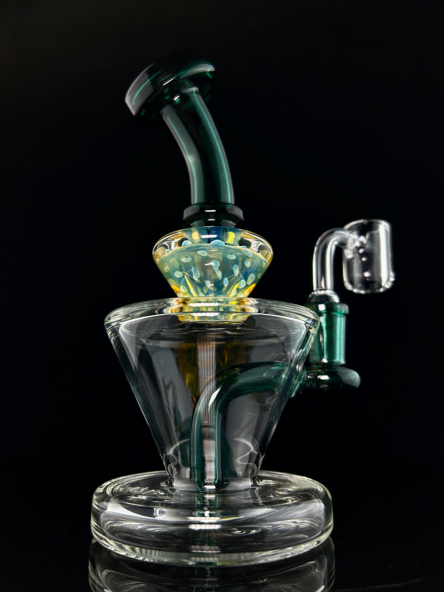 7.5" rig With Implosion section. Includes banger