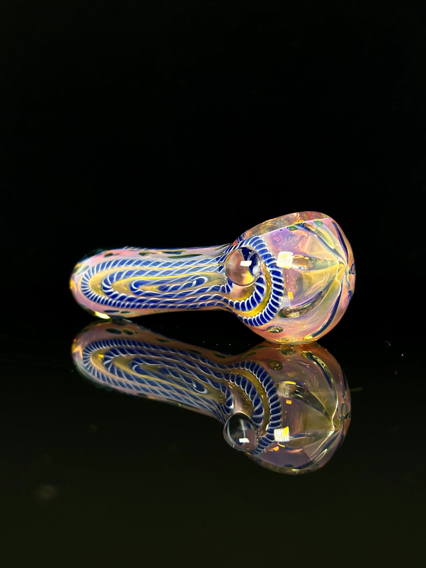 Thick Fumed Inside Out Spoon with Twisty Cane